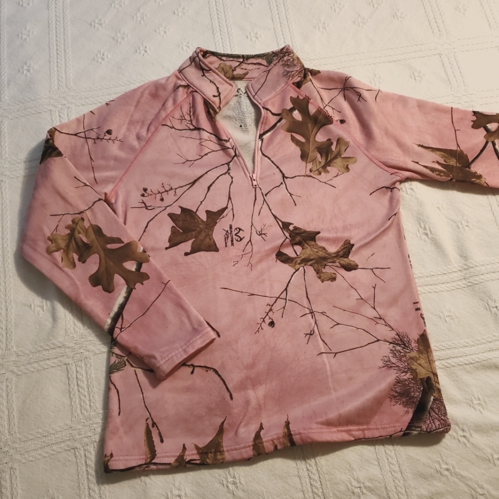 Realtree women's top